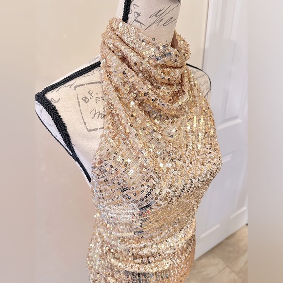 Zara Gold Sequin Mini Dress - Picture 3 of 5